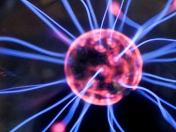 Quem foi Nikola Tesla e qual é a sua importância para a Ciência