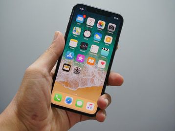 Gêmeos são presos após fraude de R$ 12 milhões em produtos Apple