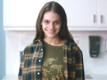 Sorria: conheça o filme de terror que está conquistando fãs