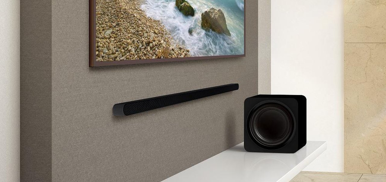 Samsung lança no Brasil sua Soundbar S800B com 4 cm de espessura