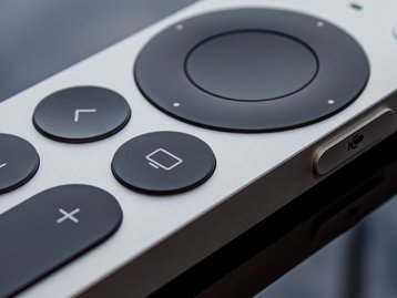 Nova Apple TV 4K não inclui cabo para o Siri Remote