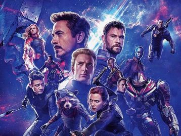 Diretor de Avatar critica filmes de heróis: 'parecem estar na faculdade'