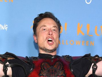 Sem fazer alarde, Elon Musk vira CEO do Twitter