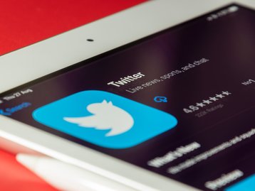 Twitter demite mais 4 mil funcionários em nova rodada de cortes