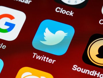Twitter terá novas cores de selo de verificação, diz Elon Musk