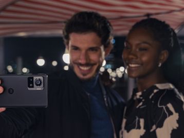 Moto X40: celular com Snapdragon 8 gen 2 chega em dezembro