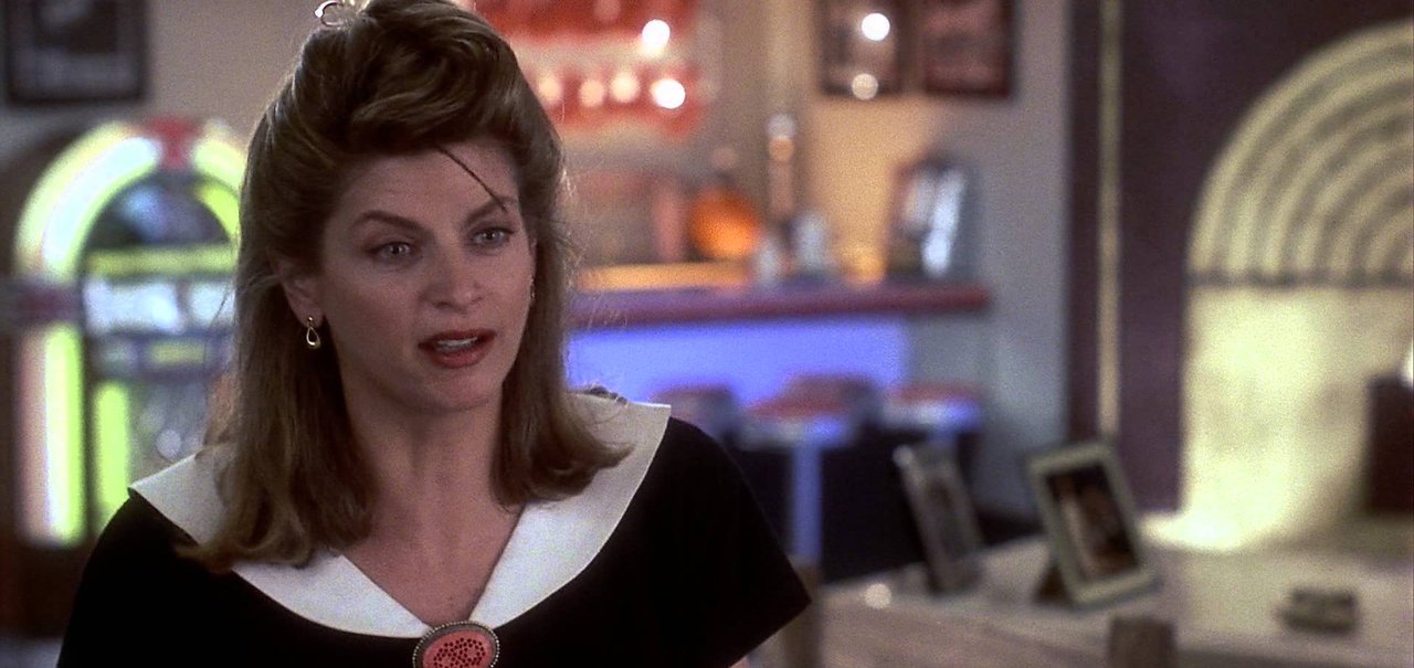 Morre Kirstie Alley, atriz de Olha Quem Está Falando, aos 71 anos