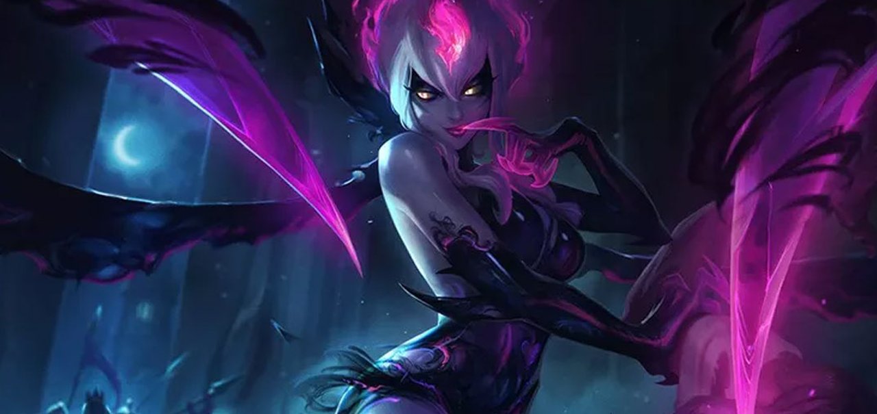 LoL: cosplay de Evelynn impressiona por detalhes enfeitiçantes