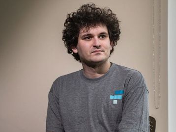 Criptomoedas: ex-CEO da FTX pode pegar 115 anos de cadeia 