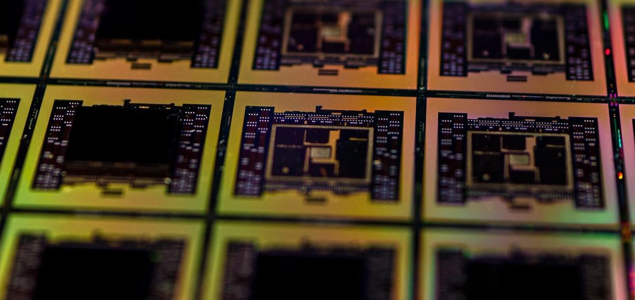 Para evitar EUA, China investe bilhões na produção de chips