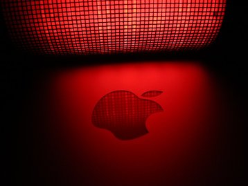 Apple é acusada de cooperar com censura na China e na Rússia