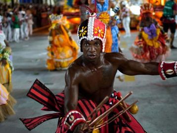 Carnaval: 7 aplicativos para curtir a folia sem perrengues