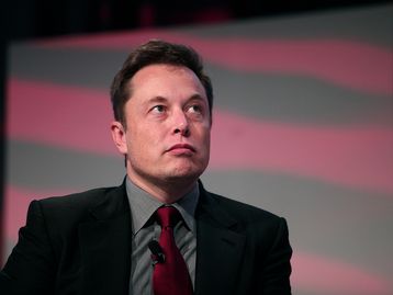 Elon Musk nega mudar algoritmo do Twitter para se beneficiar