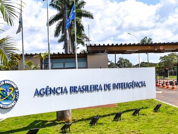 Polícia Federal vai investigar uso de software espião pela Abin