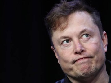 Elon Musk admite que só comprou o Twitter por obrigação