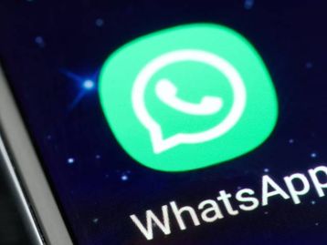 WhatsApp testa emojis animados em chats; veja um exemplo
