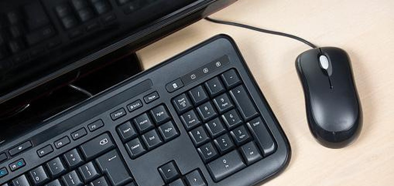 Kit com teclado e mouse: 5 opções para usar no trabalho