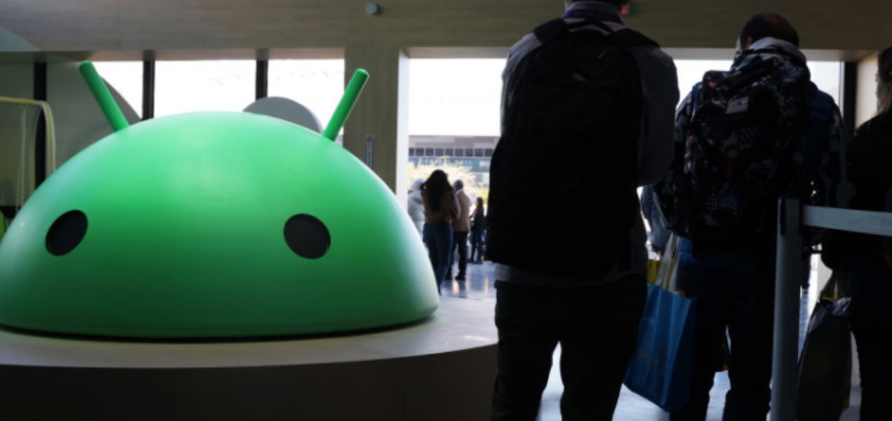 O que um bolo de abacaxi tem a ver com o Android 14?