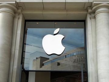 Apple está gastando bilhões para se tornar independente da China