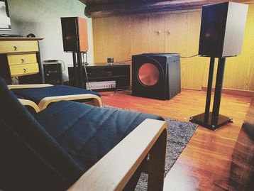 Aparelho de som com subwoofer: o que é e pra quem é indicada?