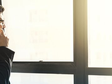Radiação do smartphone pode causar hipertensão, diz estudo