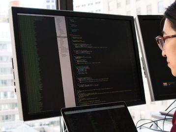 Santander Universidades traz 75 mil bolsas de desenvolvimento de software