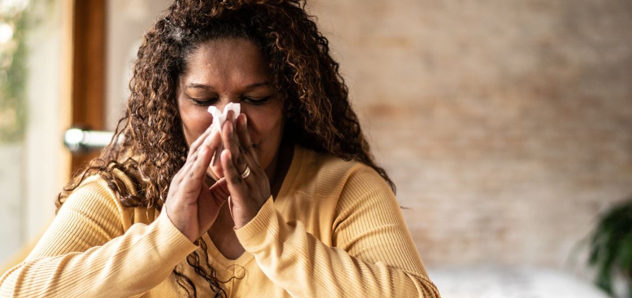 A covid-19 agora é como a gripe? Calma não é bem assim