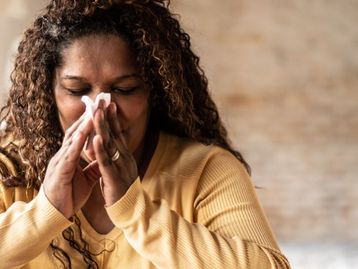 A covid-19 agora é como a gripe? Calma não é bem assim