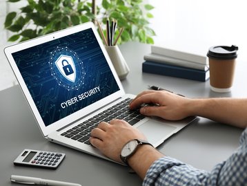 Multinacional abre programa de estágio em cibersegurança