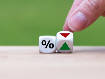 Ministério da Ciência e CNPq anunciam reajuste de até 94% em bolsas de pesquisa