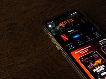 Netflix registra aumento no número de assinantes, apesar de medidas polêmicas