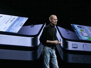 Filho de Steve Jobs abre empresa para investir em estudos contra o câncer