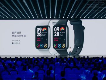 Xiaomi Smart Band 8 Pro é lançada com visual de relógio e bateria para 2 semanas