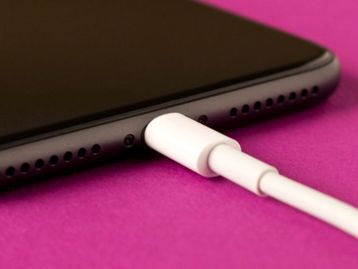 iPhone 15 pode chegar com cabo USB-C de 1,5 m na caixa; confira