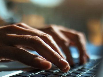 Ataques em apps de relacionamento: criminosos induzem pessoas a falsas compras de criptomoedas