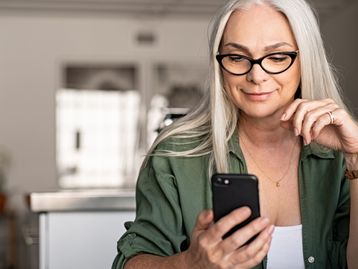 Celulares de grandes marcas como Samsung, Xiaomi e Motorola a partir de R$ 500 na Amazon