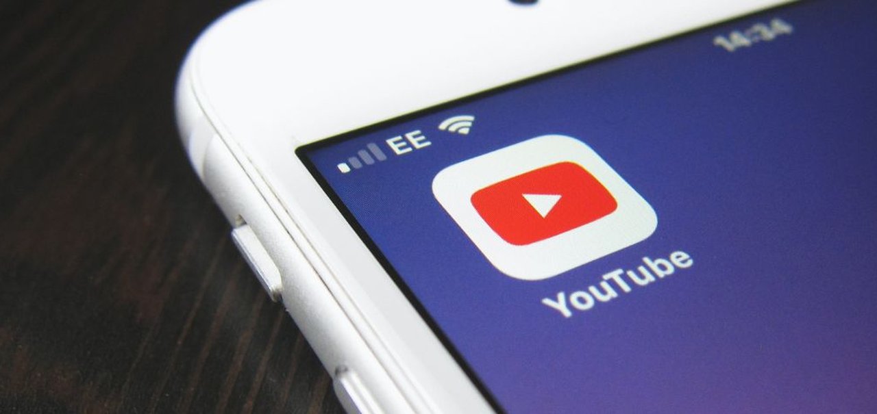 YouTube irá exigir que criadores coloquem avisos em vídeos gerados por IA