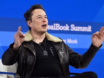 'Vão se f*der', diz Elon Musk para anunciantes sobre boicote que afeta o X