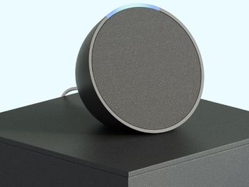 Kit de Echo Pop com Alexa e lâmpada inteligente por um preço promocional de Natal
