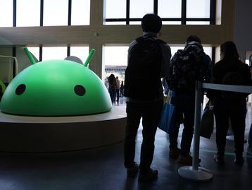 Android 14 pode ganhar recurso que transforma chips em eSIM