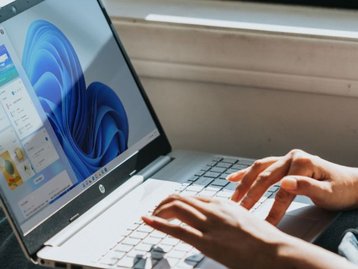Bloco de Notas do Windows 11 irá ganhar assistente de escrita com IA