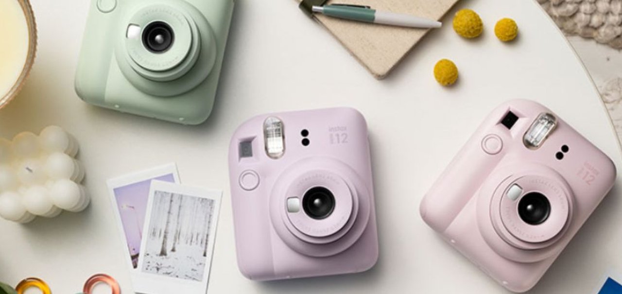 Instax Mini 12: vale a pena comprar a câmera que a foto sai na hora?