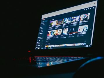 Google nega que lentidão no YouTube seja causada por uso de adblockers