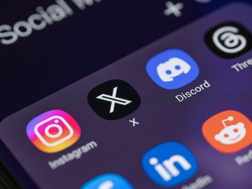 X, antigo Twitter, agora permite fazer login sem senha no iPhone