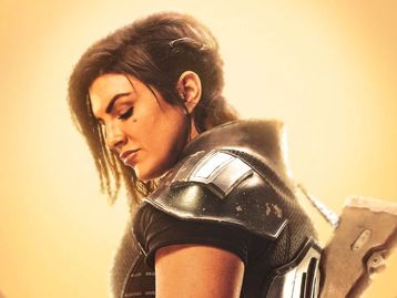 Com apoio de Elon Musk, atriz de Mandalorian processa Disney