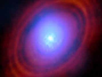Astrônomos detectam vapor d'água em um 'berçário de planetas'