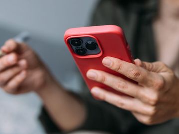 25% dos smartphones no Brasil são vendidos 'ilegalmente', diz associação
