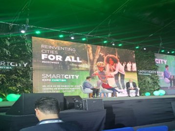 Smart City Expo Curitiba 2024: Pessoas devem estar no centro do desenvolvimento urbano, dizem especialistas