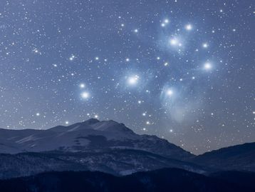 Plêiades: do mito a astronomia