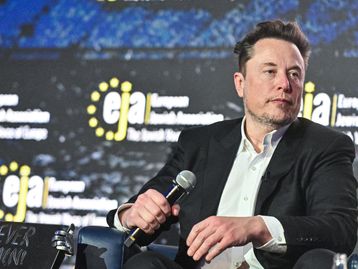 Elon Musk admite que faz postagens no X que prejudicam a própria empresa